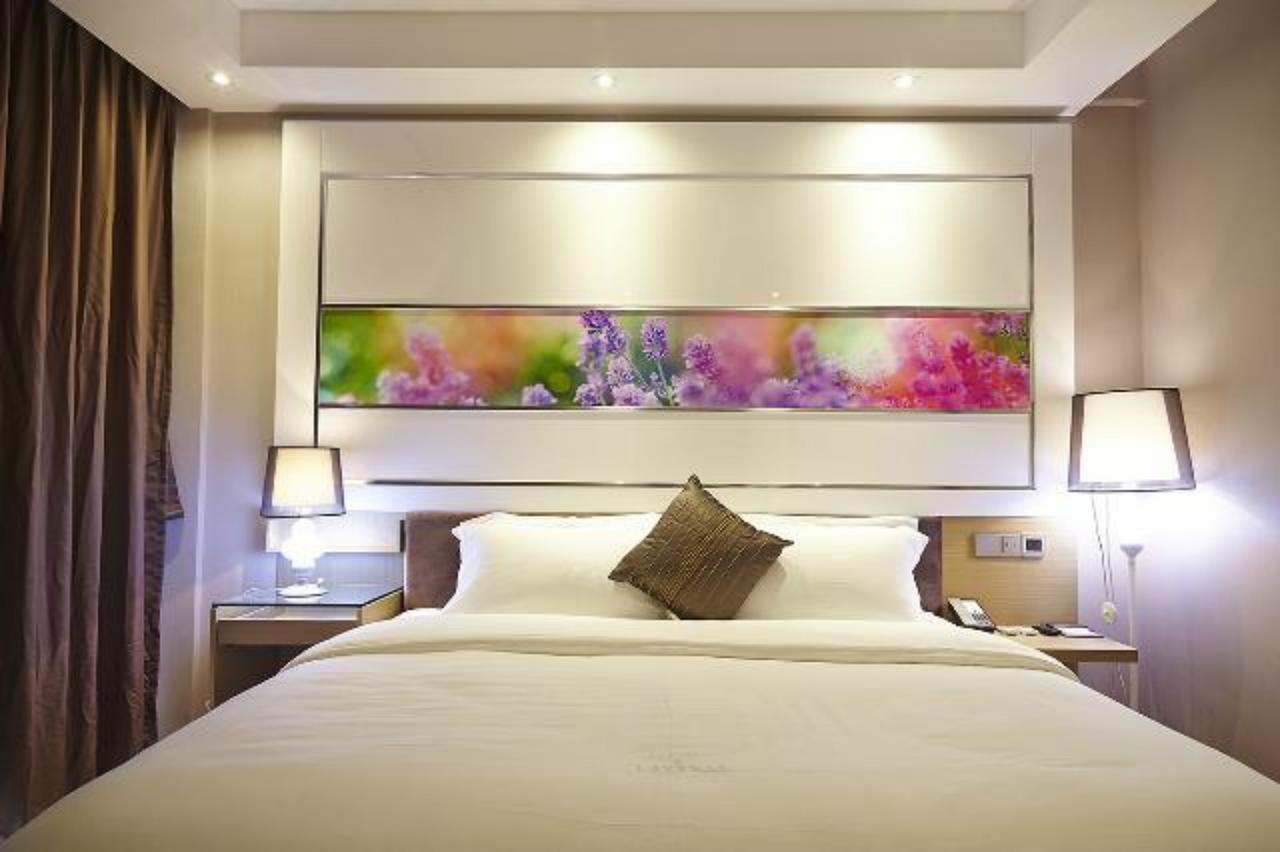 Lavande Hotel Zhuhai Gongbei Port Square Екстериор снимка