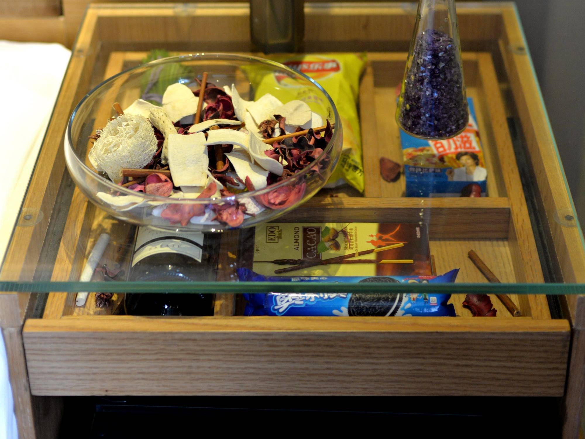 Lavande Hotel Zhuhai Gongbei Port Square Екстериор снимка